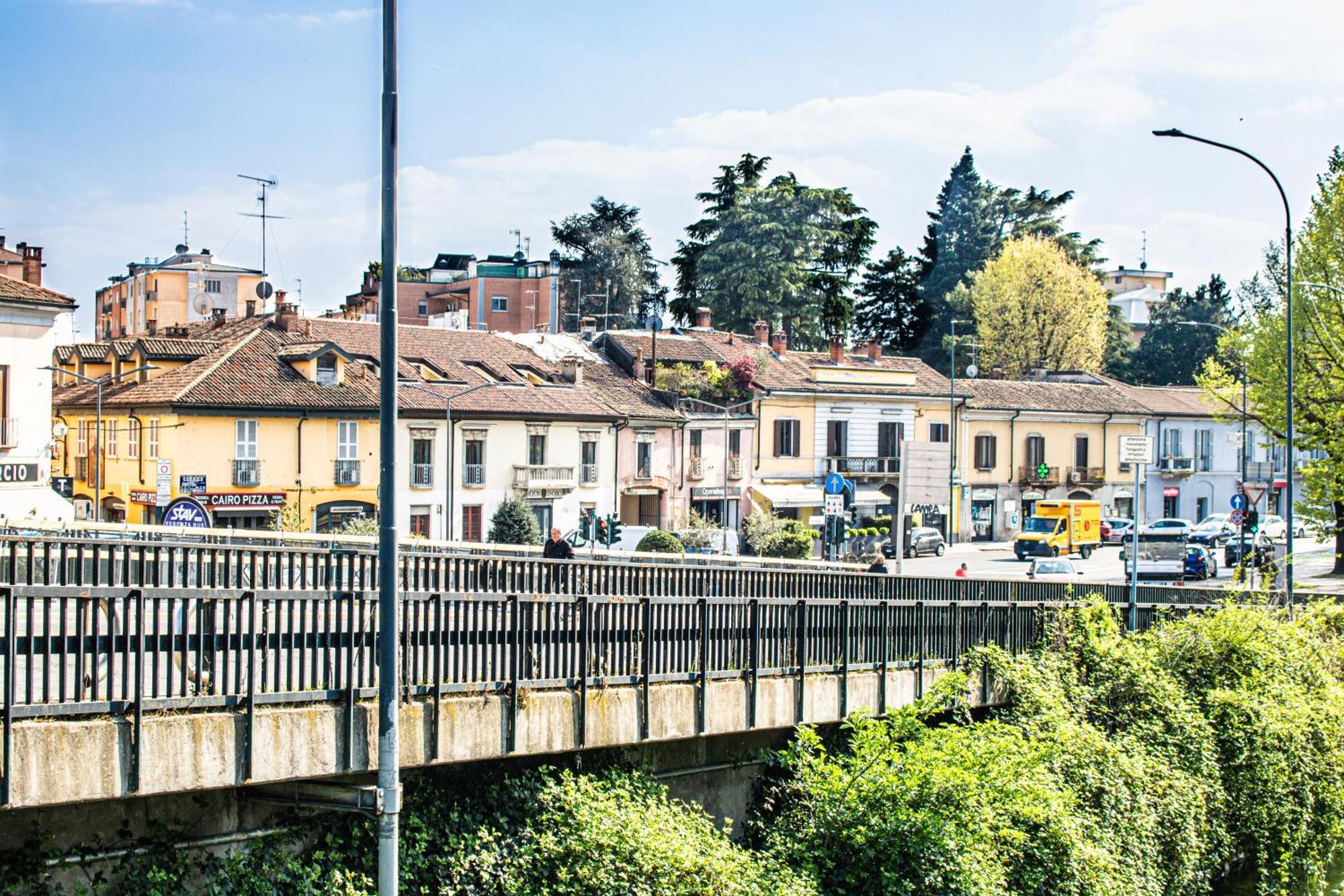 Along The Canal Smart Flat Naviglio - 4 People Корсико Экстерьер фото
